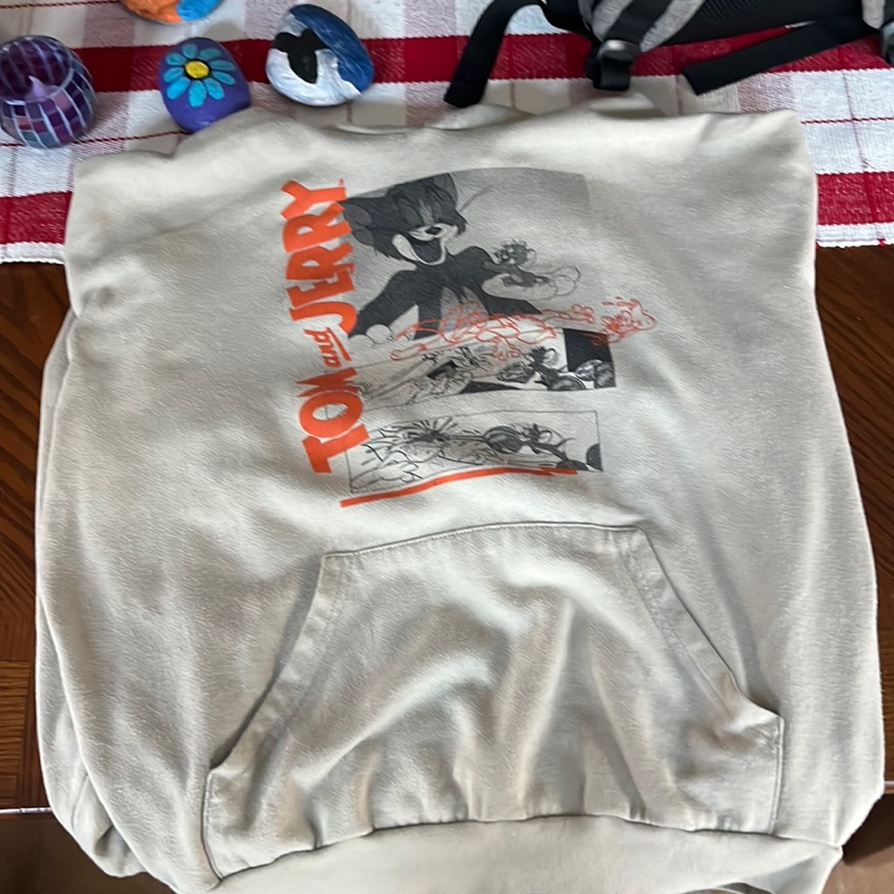 Sweat shirt